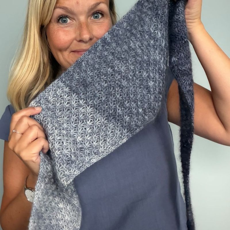 Poppy Scarf