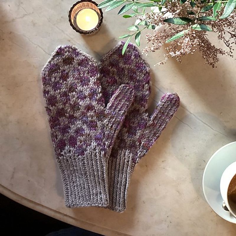 Bloom Mittens